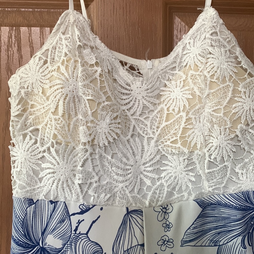 Spaghetti strap romper - Picture 3 of 8